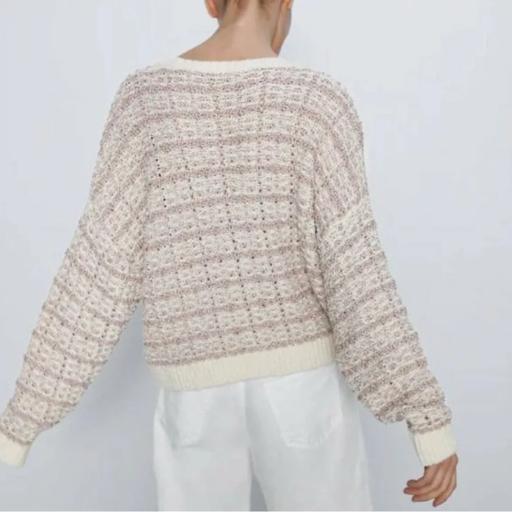 ZARA tweed sparkle rose gold crystal jewel button loose knit cardigan. Medium.